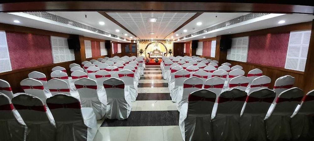 Hotel Prince Gardens Coimbatore Extérieur photo
