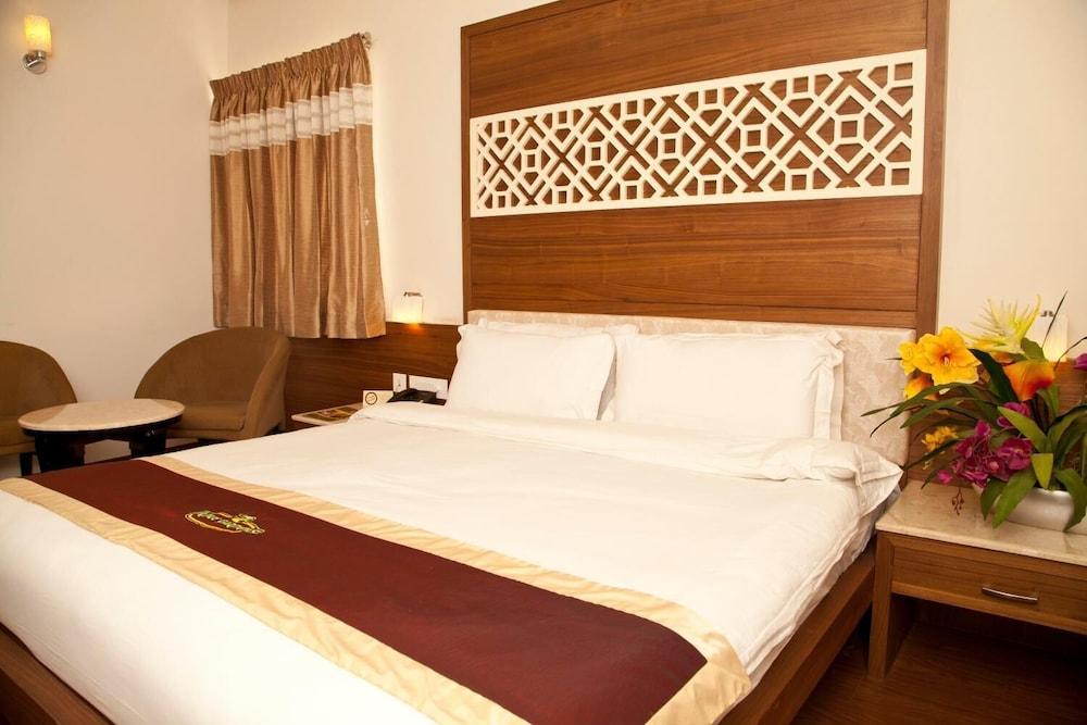 Hotel Prince Gardens Coimbatore Extérieur photo