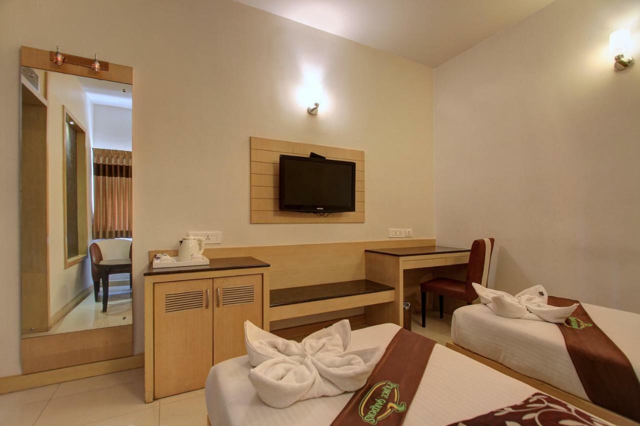 Hotel Prince Gardens Coimbatore Extérieur photo