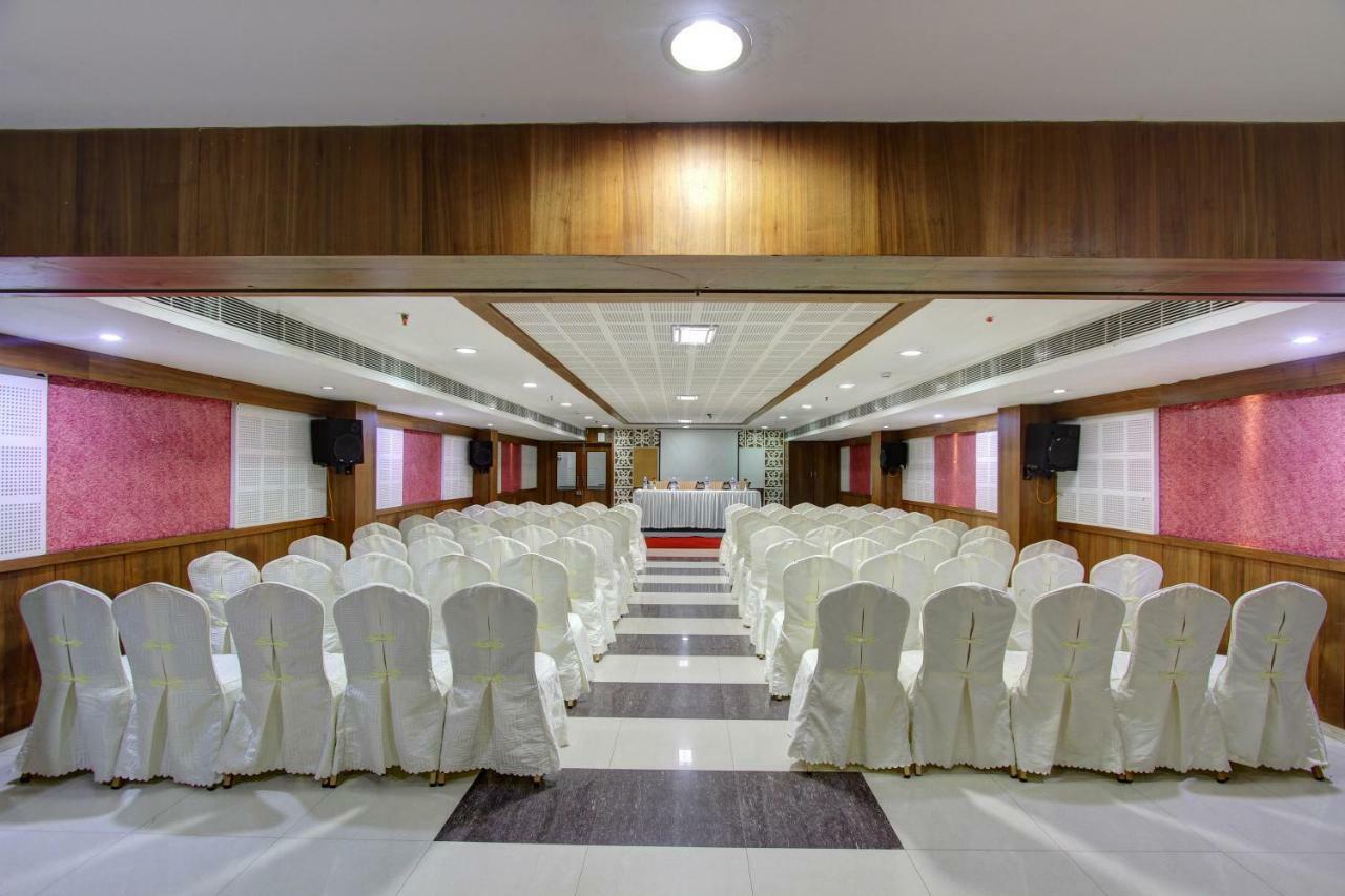 Hotel Prince Gardens Coimbatore Extérieur photo